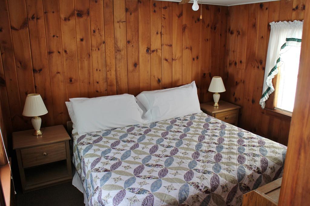 Pine Valley Cabins Thornton Værelse billede
